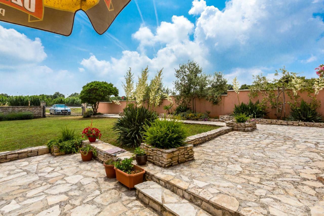 Villa Orange II Medulin Extérieur photo